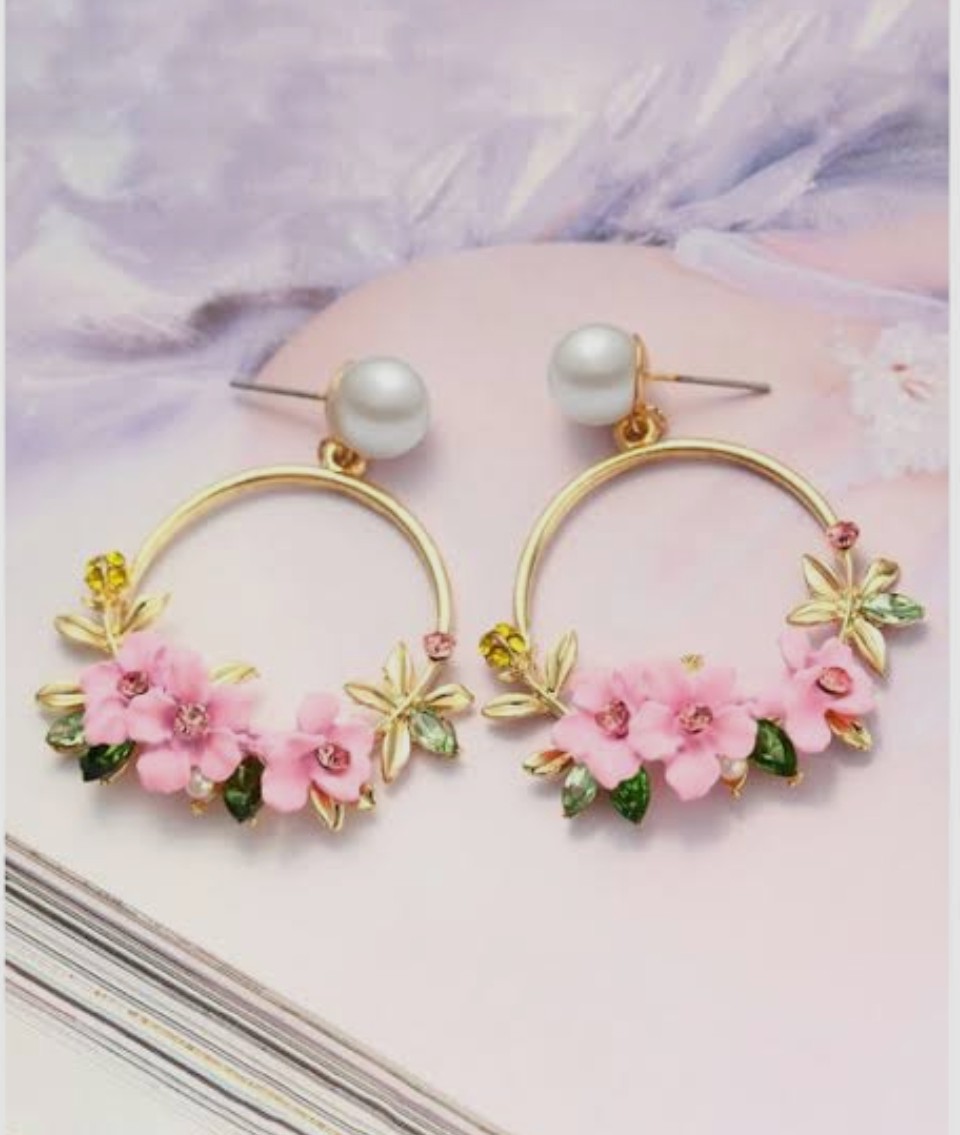 Silver Swiss Zirconia Pearl Earrings - Image 3